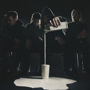  obestämt: Beastmilk: Use Your Deluge